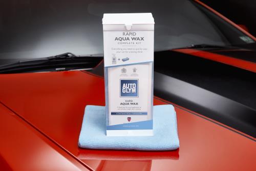 Autoglym 500ml Rapid Aqua Wax Complete Kit (2 Microfibre Cloths) AUTOGLY AWKIT - Aqua Wax Kit_Kit on top of car.jpg